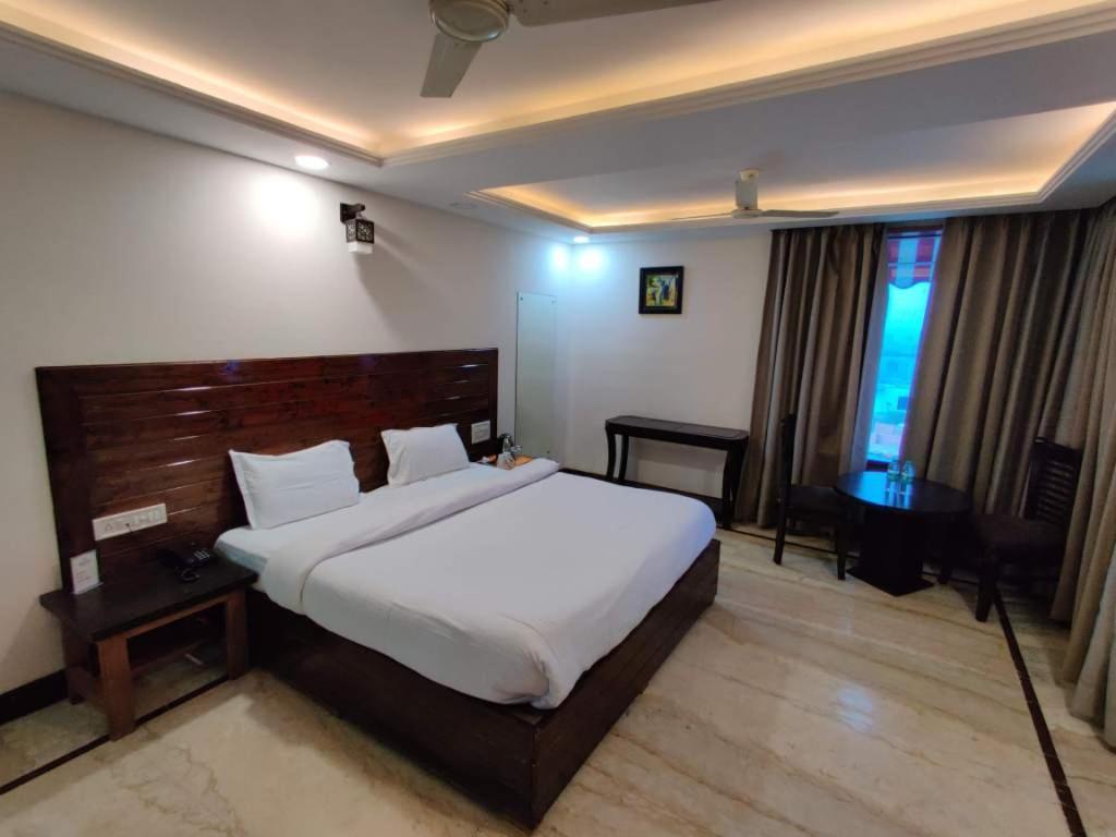 Orchha Club And Resort - Ocr Екстер'єр фото
