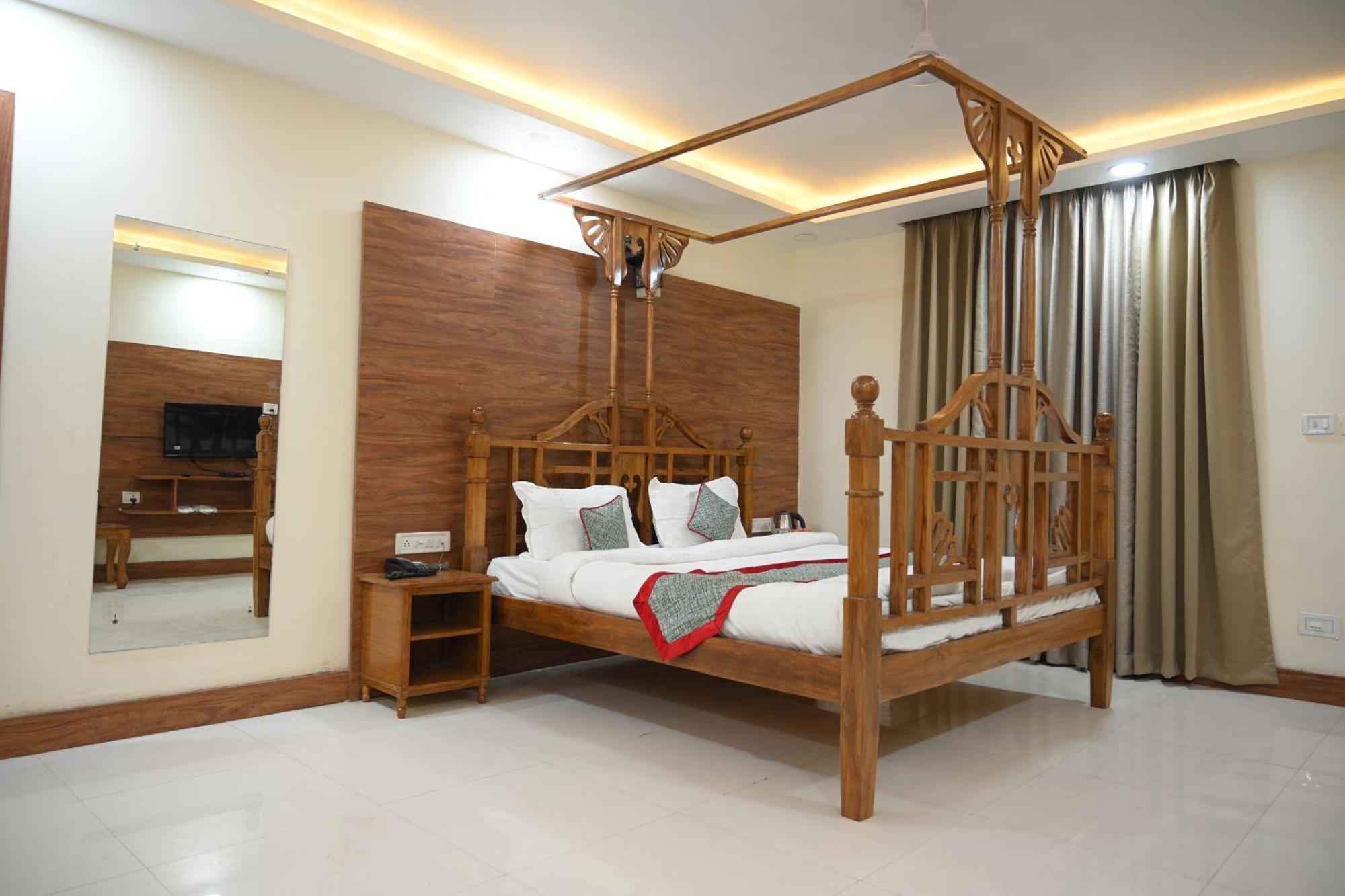 Orchha Club And Resort - Ocr Екстер'єр фото