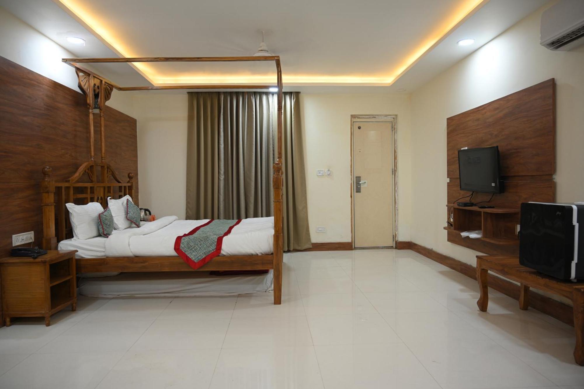Orchha Club And Resort - Ocr Екстер'єр фото
