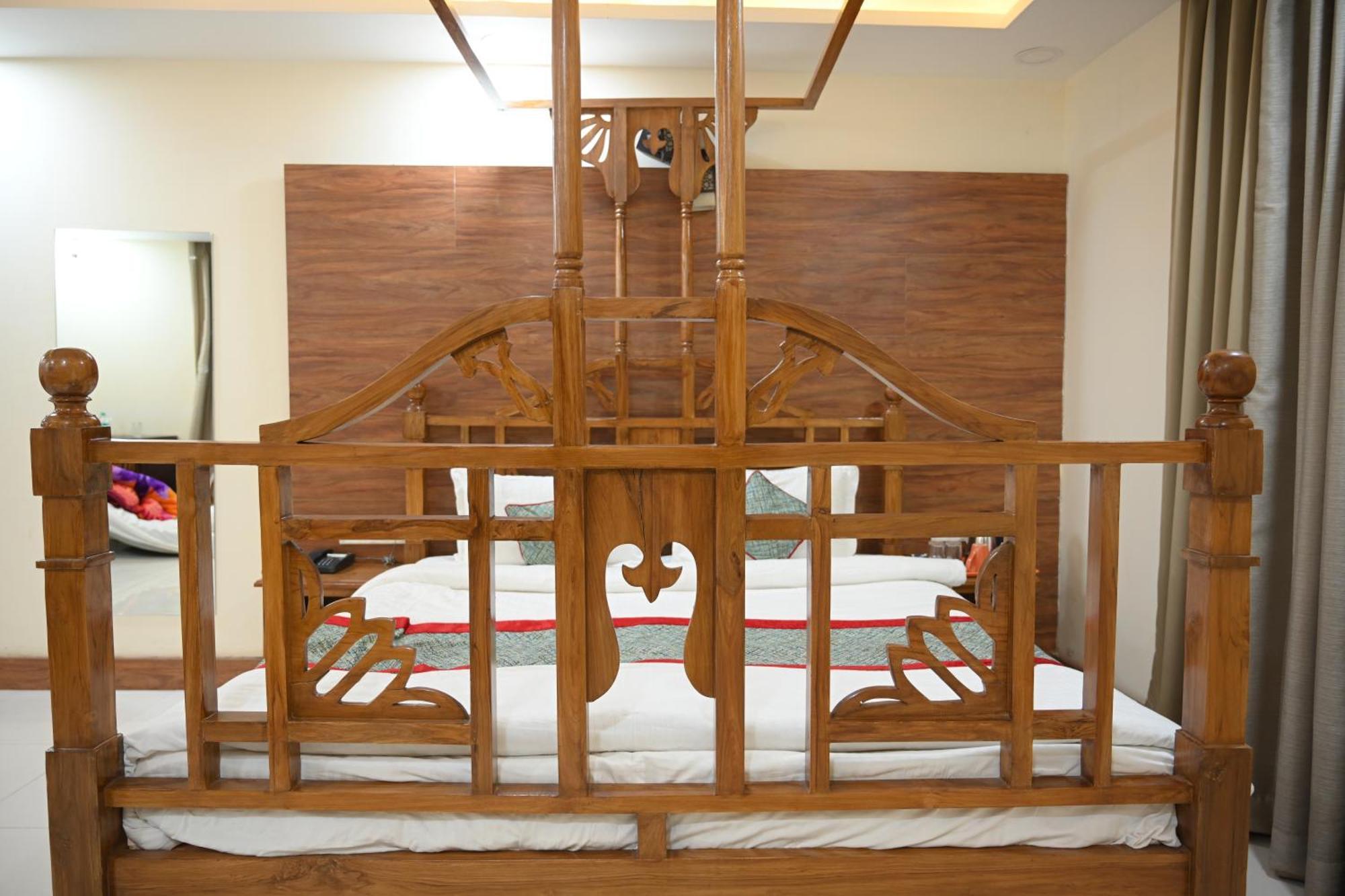Orchha Club And Resort - Ocr Екстер'єр фото